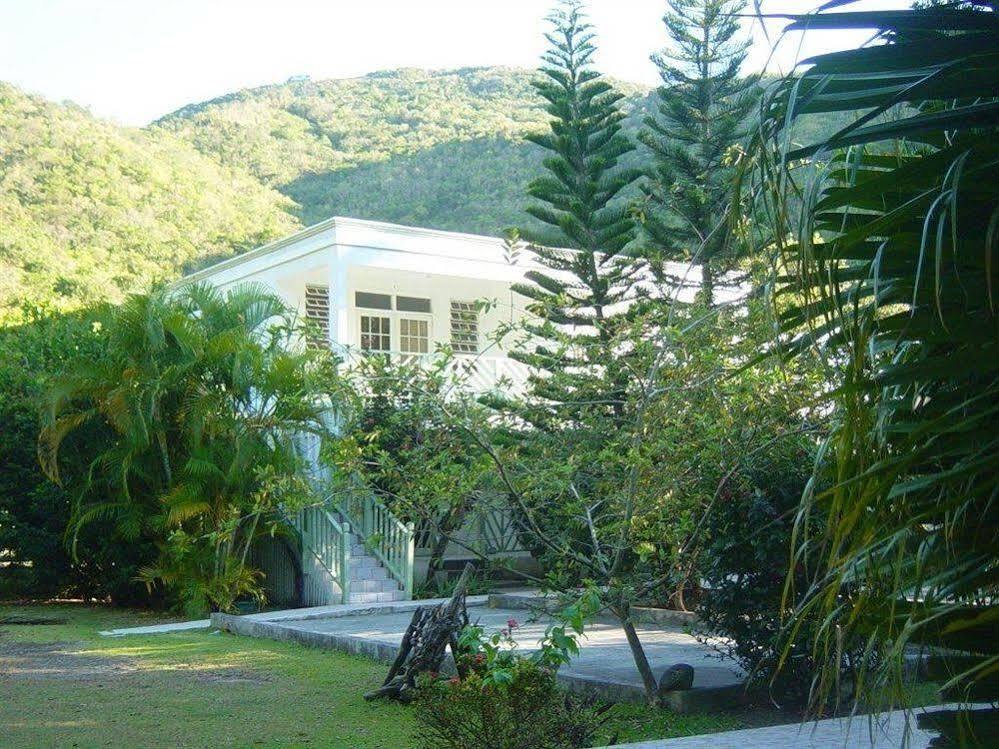 Icis Villas Brewers Bay Bagian luar foto